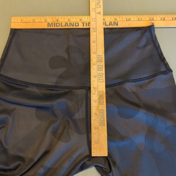 Lululemon Align High Rise Leggings Womens 4 Black Camo Active Workout - Picture 3 of 7